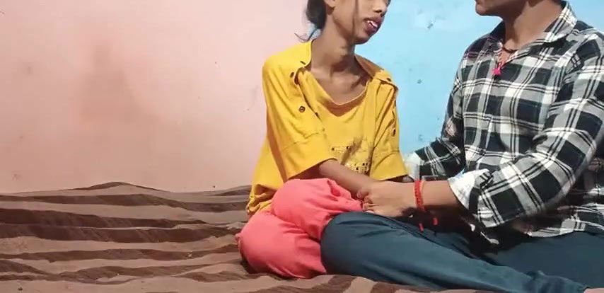 Hot and sexy girl fuck with your father in law husband go for job