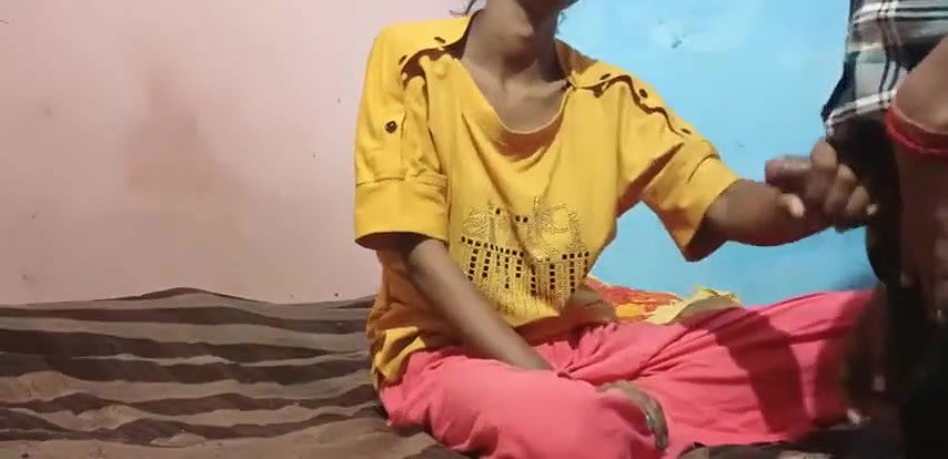 Hot and sexy girl fuck with your father in law husband go for job