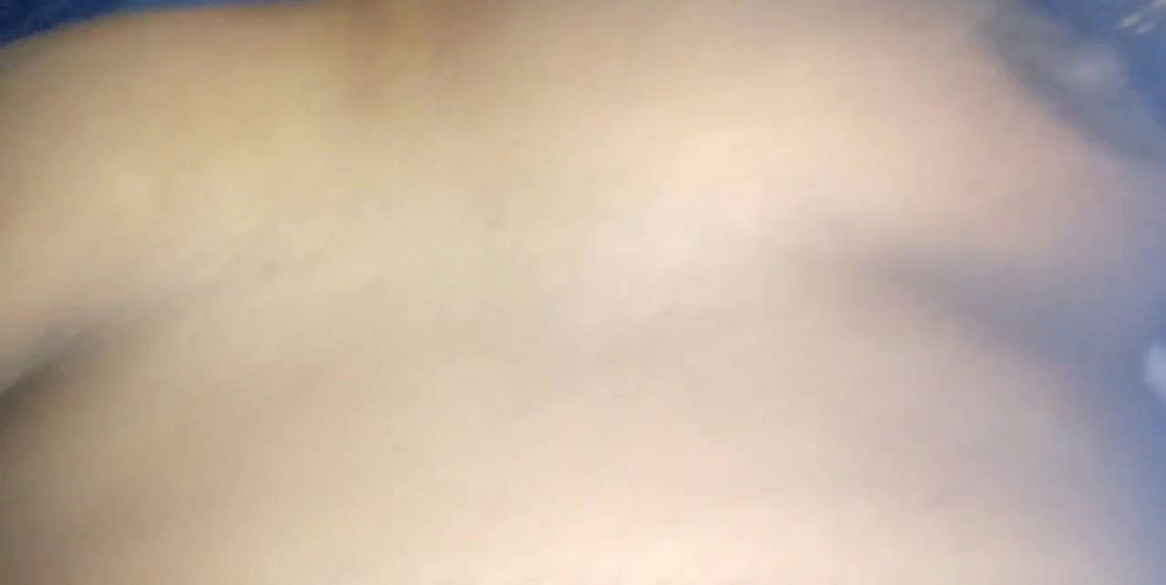 De Mayo on the phone