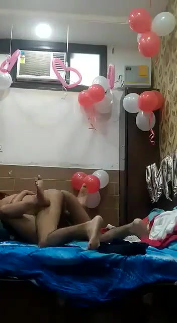 Desi bhabhi after Birthday celebration fucking Very hard with loud maons