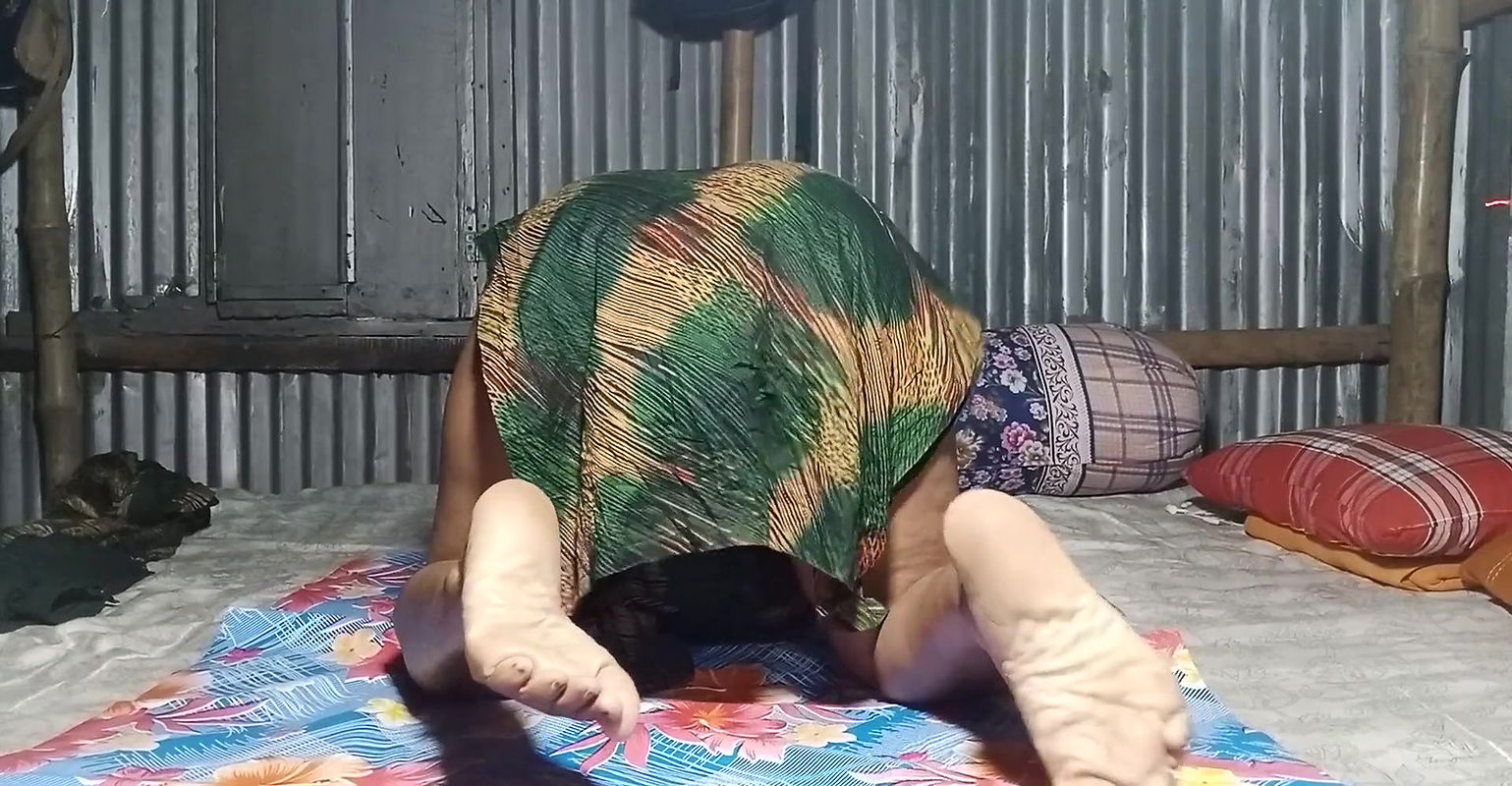 I Fucked my elder stepsister in my bed