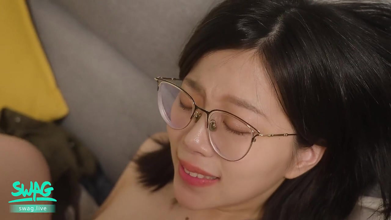 constantly licking my horny girlfriend really know how to suck cock