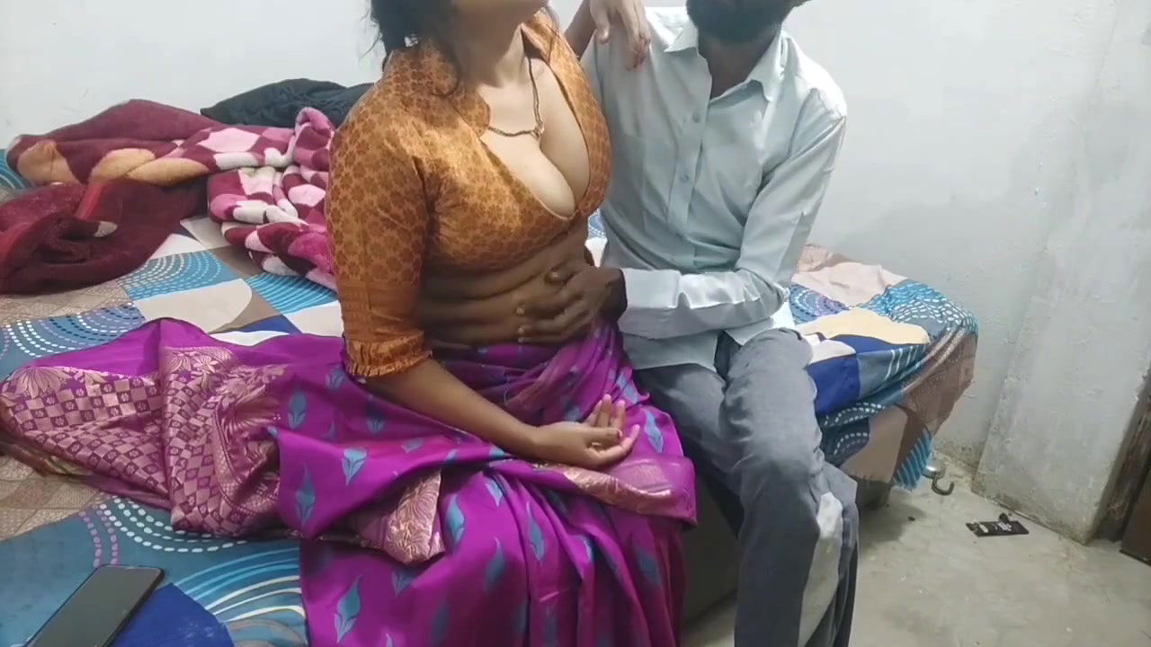 brother in law saw the opportunity and feed chocolate to desi sister in law