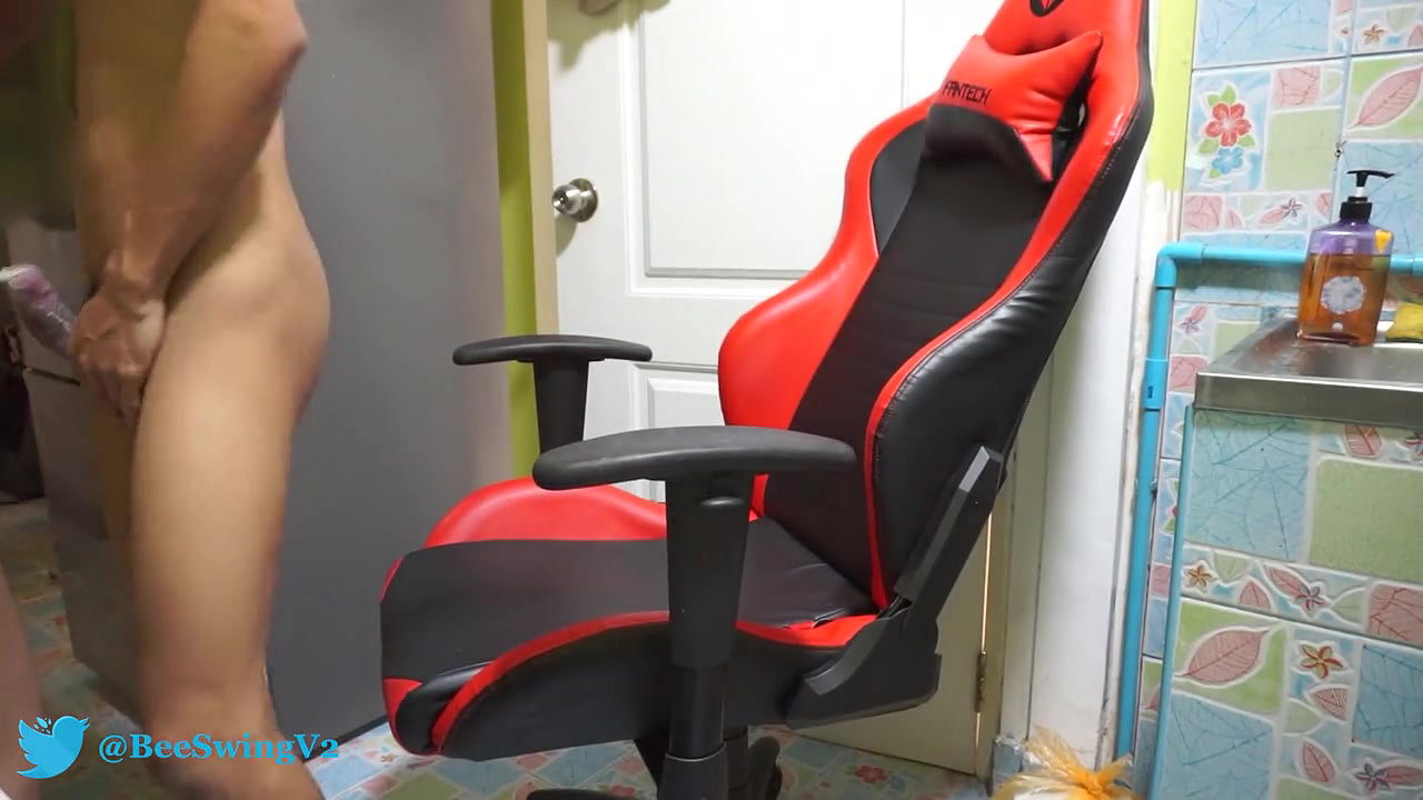 sex with boyfriend kitchen and gaming chair