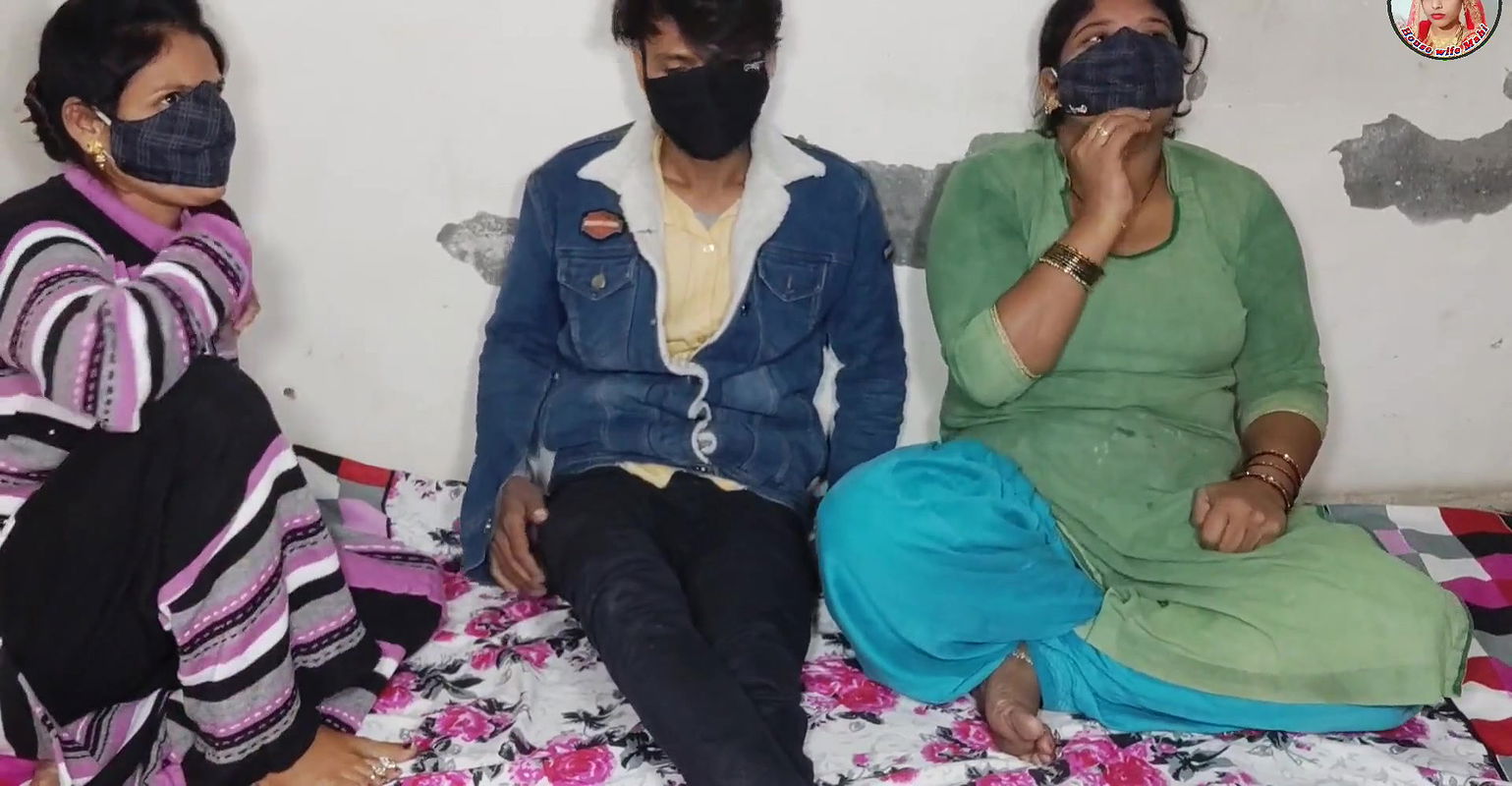 Desi Foursome Do Desi Indian Bhabhi Ki Chudai