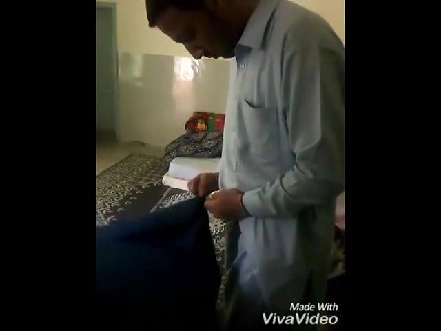 Pakistani Bhabhi With Driver – Movies