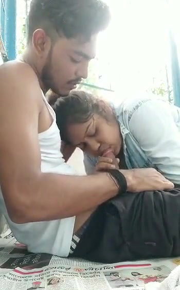 deshi_horny_Bhabhi_sukinhg_devr_dik_niceeely