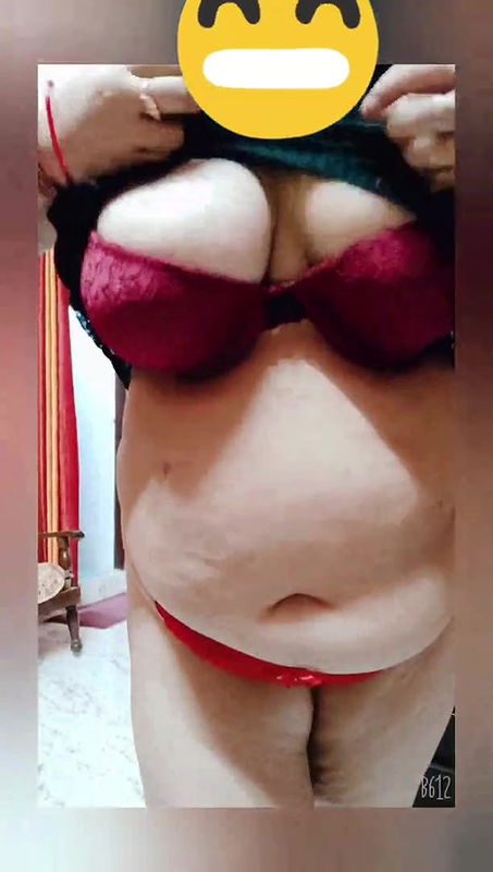 WONDERFUL BUSTY BHABHI