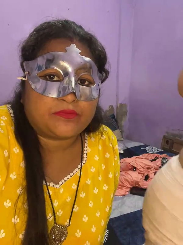 Desi Silk_Honey Lesbian on Cam and Anal Dildo Play