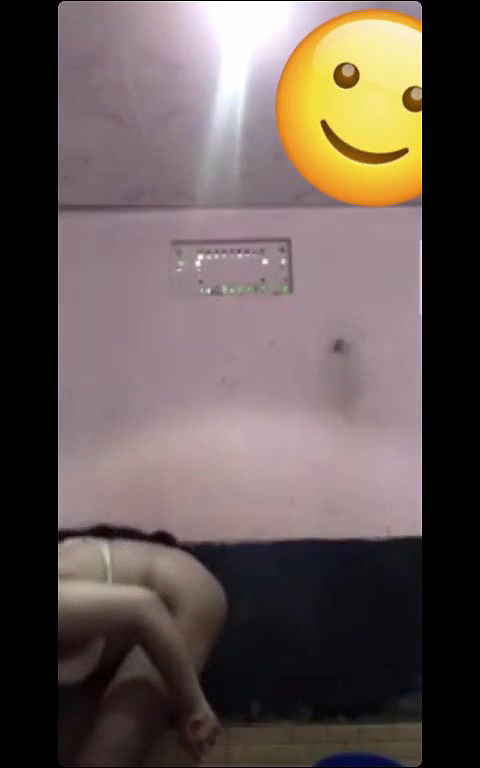 Horny Bhabi Fingering and Masturbating