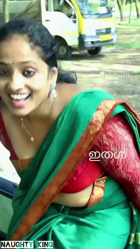 malayali vlogger Ashitha Vinod Sexy big dep navel in green saree