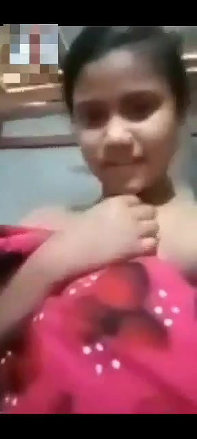 Gf Showing bigboobs