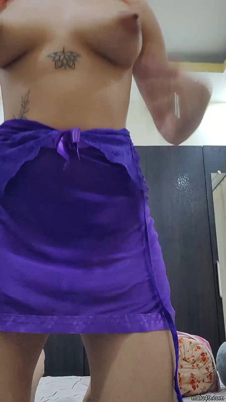 Super Sexy Bongo Naari Shows Boobs and Pussy For Fans