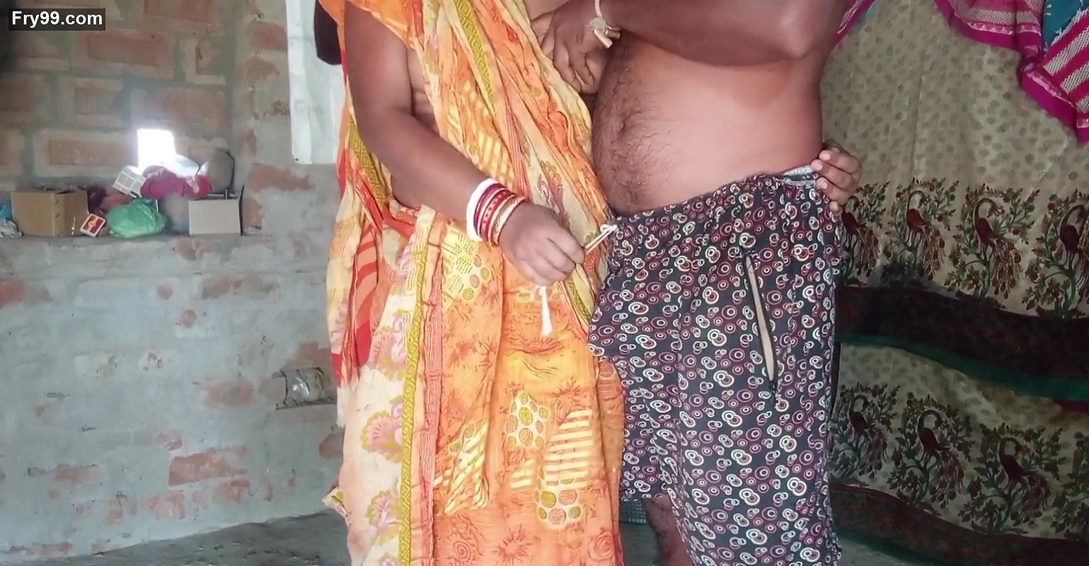 Hot bhabhi devar sexy video India village desi style fucking