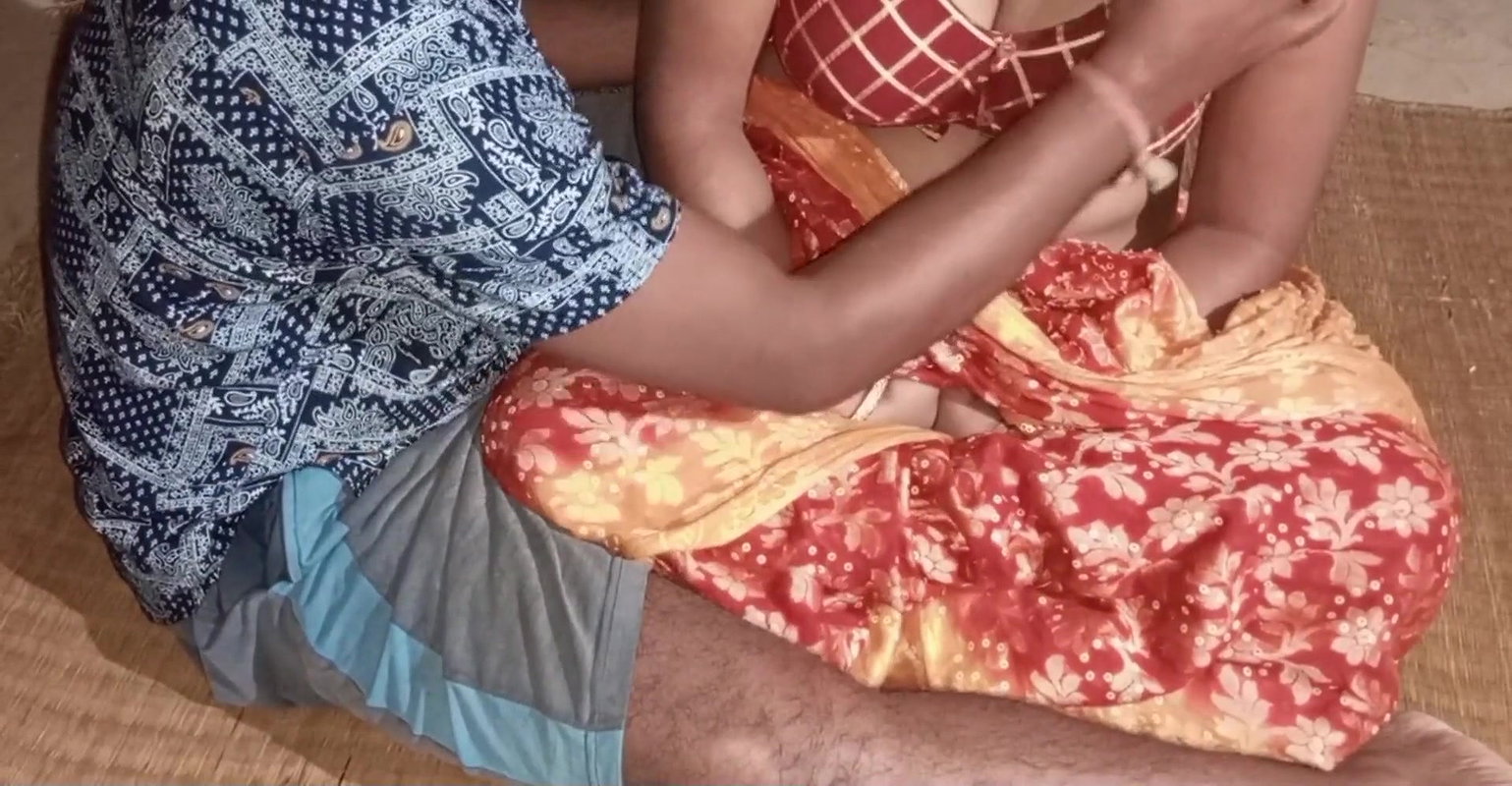 Hot desi sexy video India fucking videos devar bhabhi xvideo padosi bhabhi ke sax