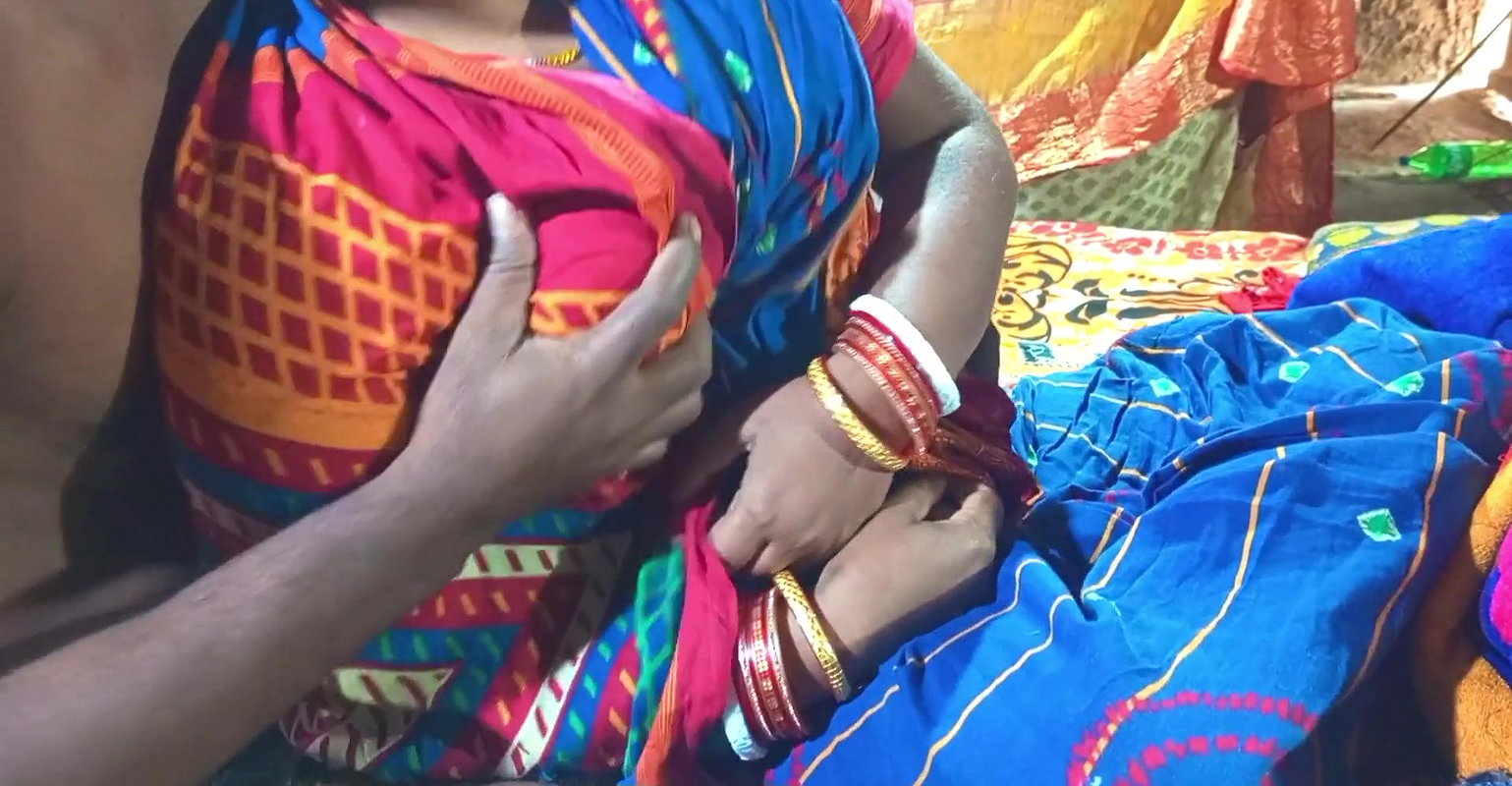 My hot bhabhi ko fucking Hindi video village desi Indian sax