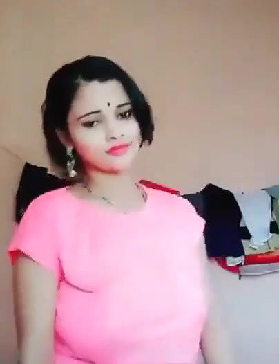 Desi 2 rands with customer hindi talk