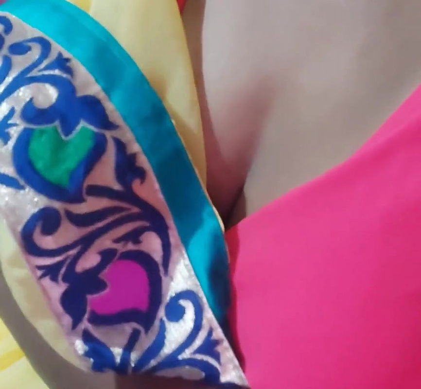 Telugu Unsatisfied Aunty Romantic Talk Telugu Aunty Masturbation Sex