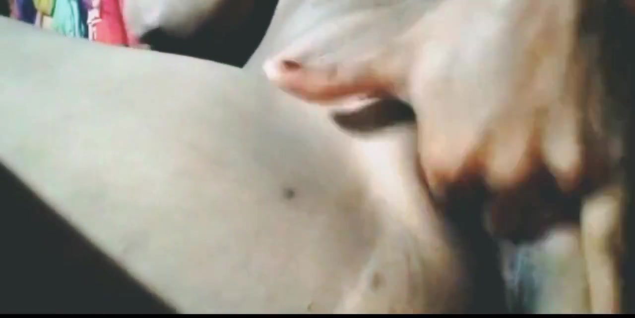 Village Bhabhi Boob’s Massage And Pussy Hard Fingering Very Beautiful