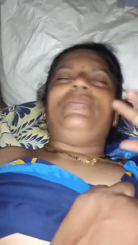 Tamil Wife Boob Pressed And Nude Captured