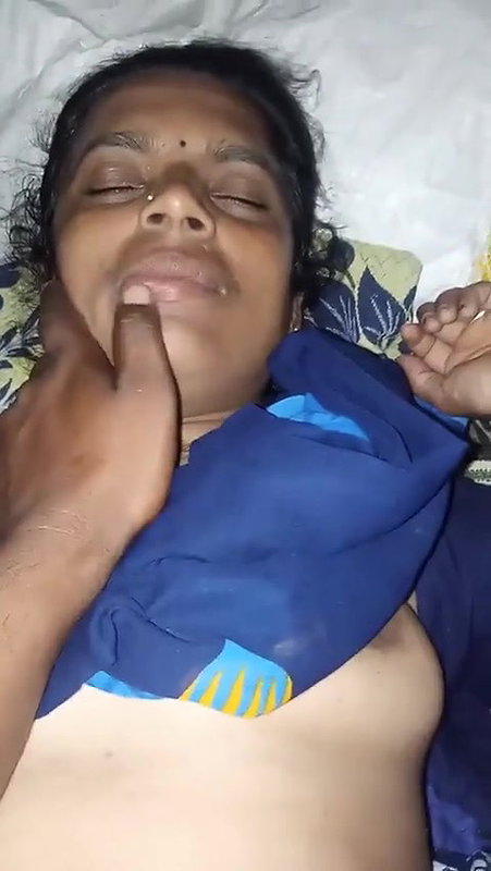 Tamil Wife Boob Pressed And Nude Captured