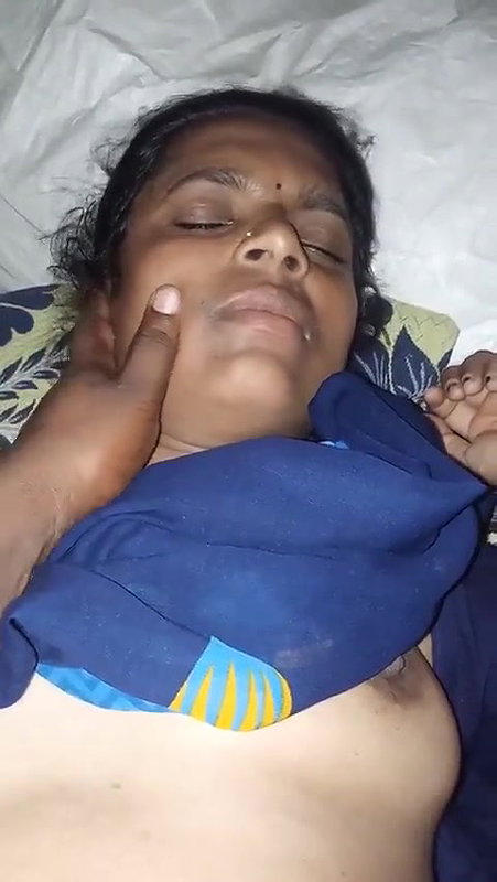 Tamil Wife Boob Pressed And Nude Captured