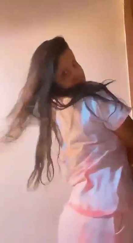 sexy indian girl showing boobs 2 videos