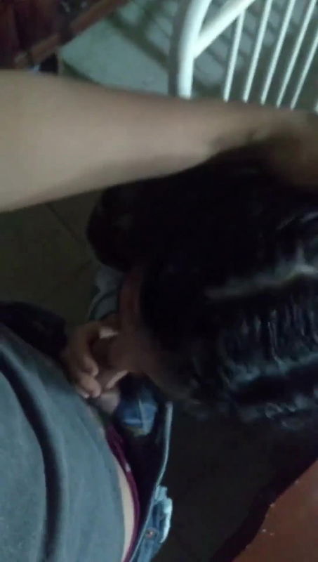 Horny Girlfriend Giving Blowjob And Stand Fucking