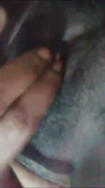 Mallu horny aunty showing& fingering