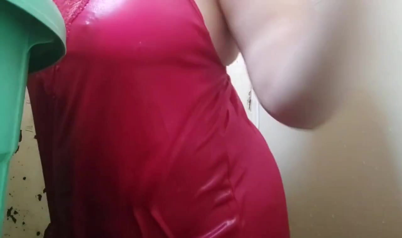x  VID-20241-WA0124574213