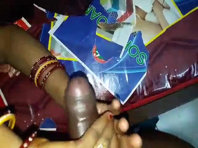 Hot Indian Wife Jerking – Movies