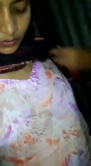Beautiful Desi Village girl showing boobs& pussy