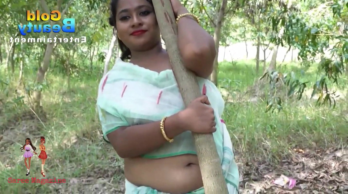 Desi hot youtuber boobs vsble