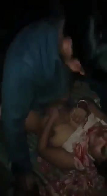 Pakistani Boys Fucking Randi Very Hard & She Saying ” Bhai Aram Naal”