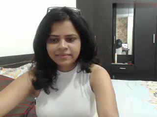 Sharmeen Aunty Webcam Show – Movies