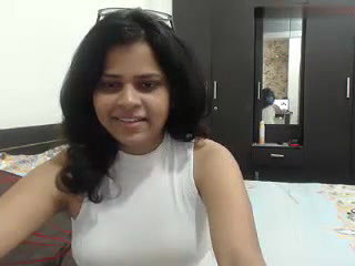 Sharmeen Aunty Webcam Show – Movies