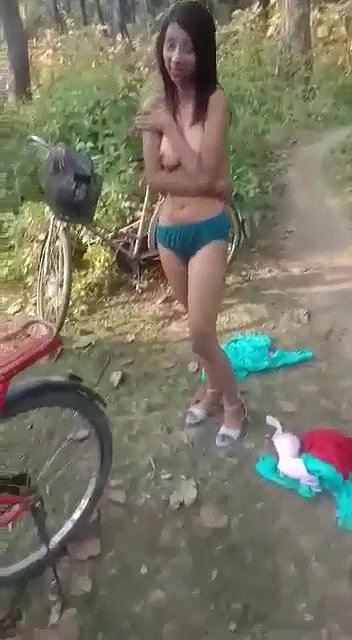 Desi girl outdoor fun