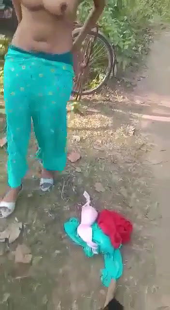 Desi girl outdoor fun