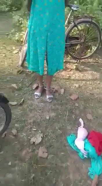 Desi girl outdoor fun