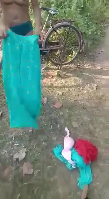 Desi girl outdoor fun