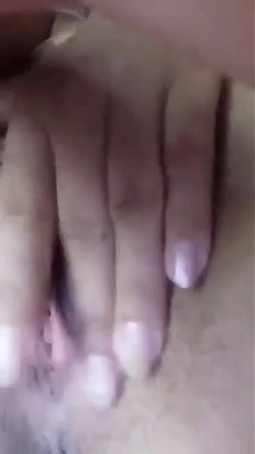 Desi billage wife show her pussy
