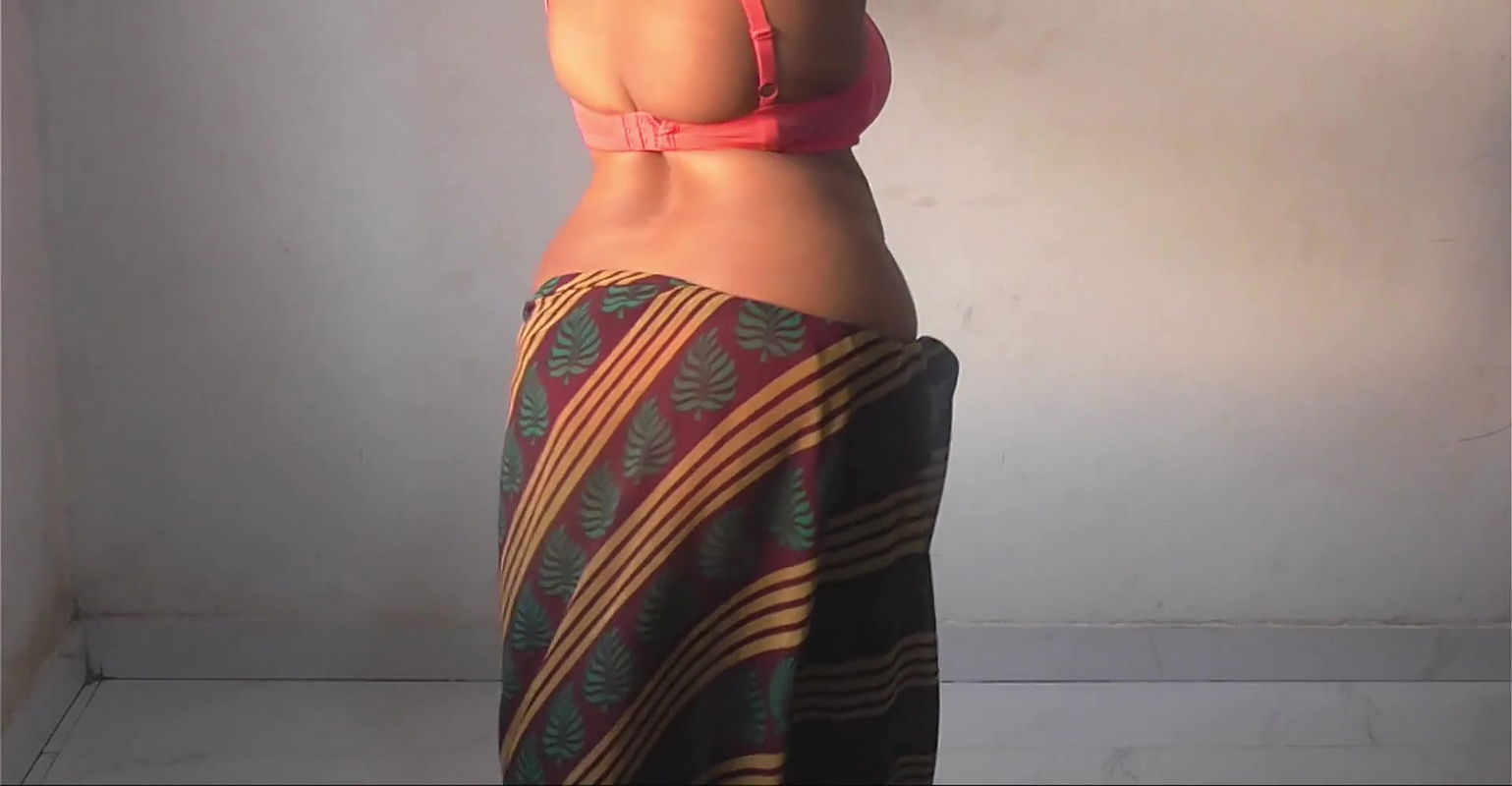 Big Boobs Stepmom Disha Masturbating