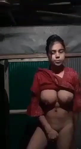 Cute Bangladeshi Girl Showing