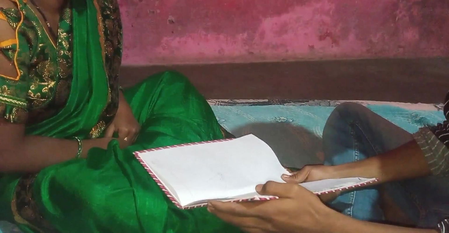 Desi hot tution teacher gets fucked by her student Hindi audio