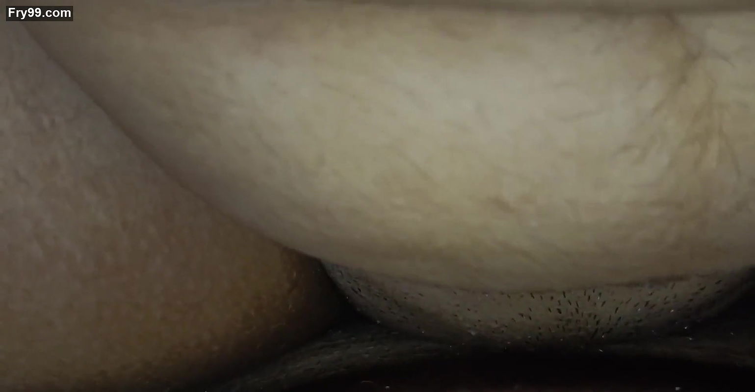 Patni ko pati ne dusre se chudwate huye pakada, husband caught his wife and give Anal fuck