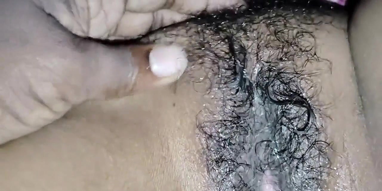 Udobudo desi village wife’s husband fingering pussy
