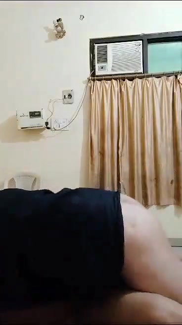 Pakistani Bhabhi Affair clips leaked