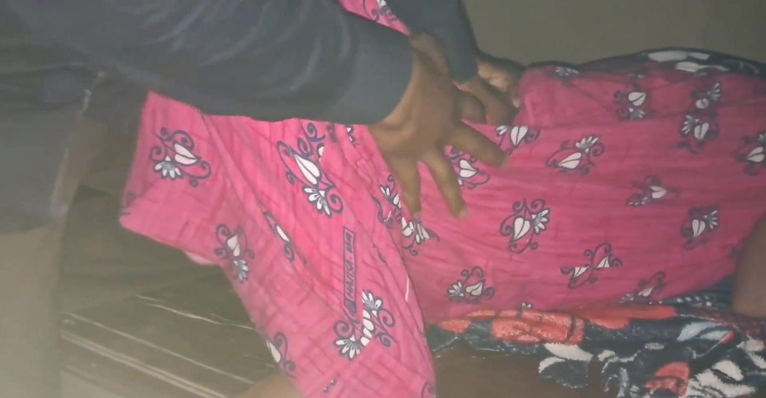 Aadhaar card banane ke bahane bhabhi ki chudayi