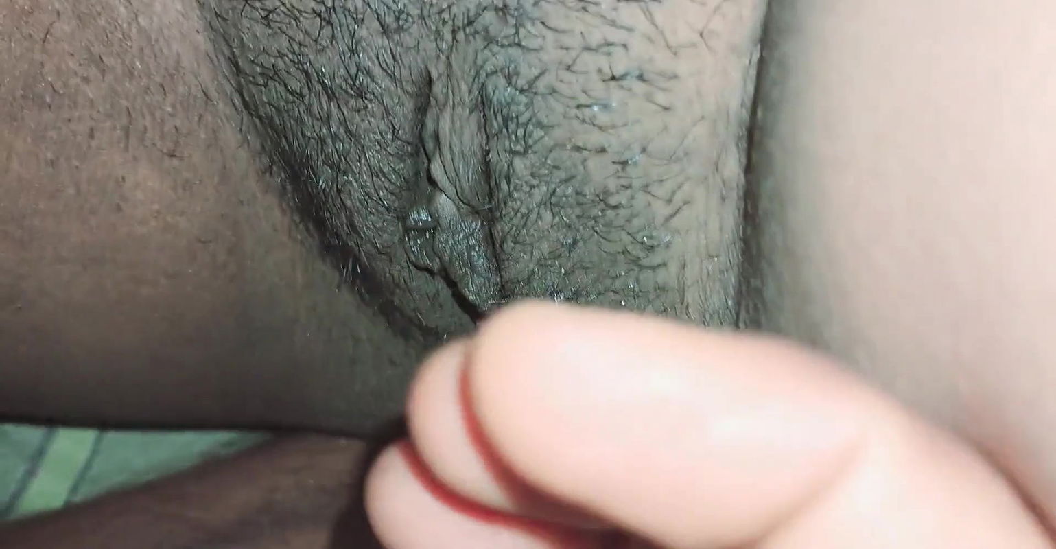 Lackey My pusssy closeup Showing pusssy and Boobs