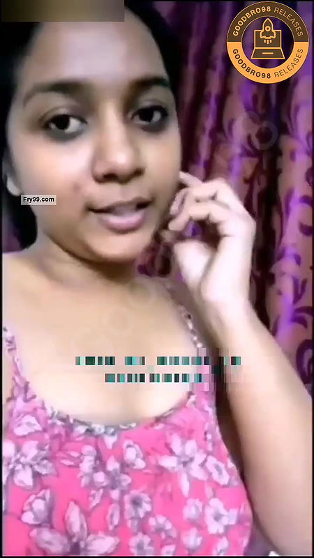 SOUTH FAMOUS ACTRESS PRIYA PULLVAI